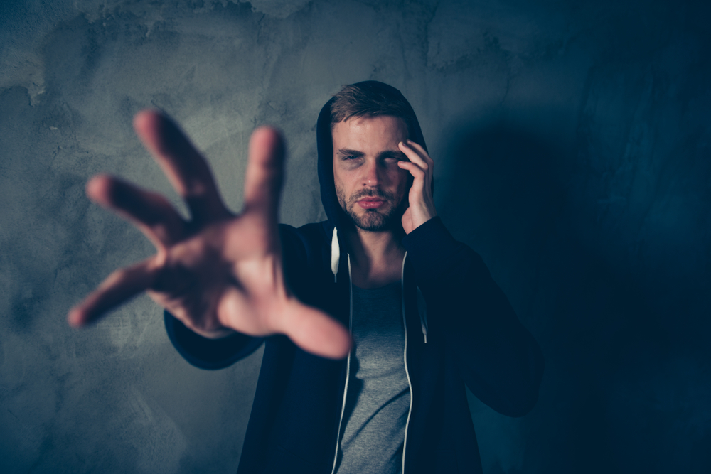 blacked-eyes-cocaine